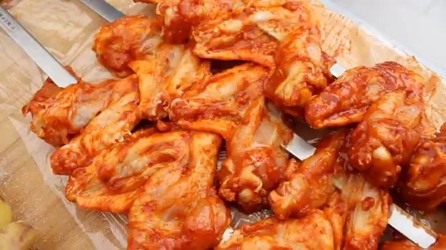 Шашлык настолько вкусный и сочный, что пришлось готовить второй раз