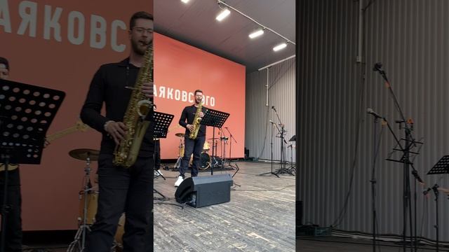 ROLI band - Ain't Nobody (Chaka Khan cover)