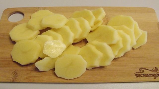 Картофель, запеченный в духовке с сыром