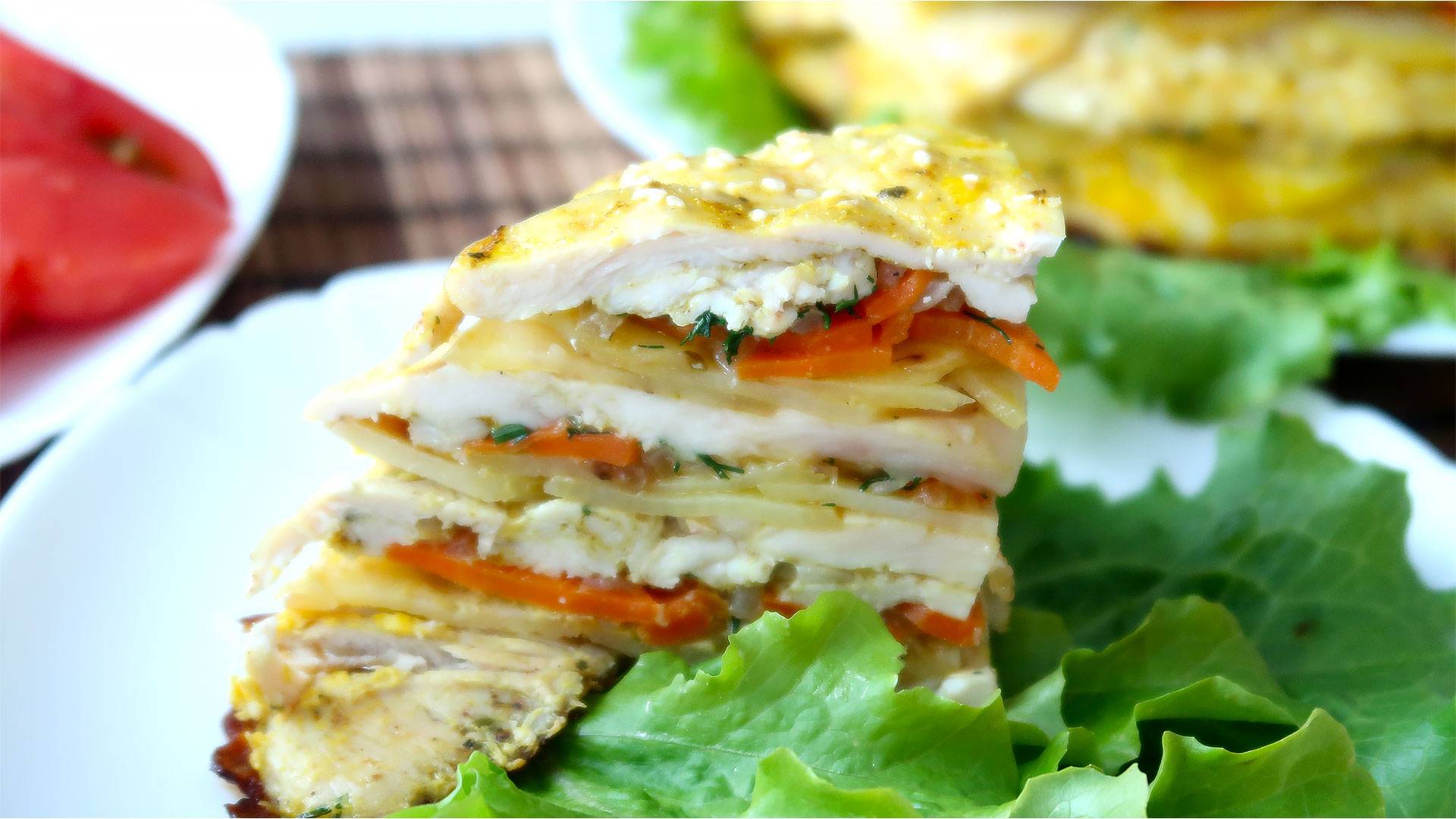Куриное филе с овощами слоями в духовке