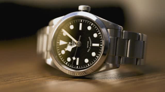 Наконец! Tudor Black Bay 36мм! Стоит ли покупать？