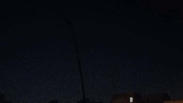ПВО Ирана отражает атаку ударных дронов Израиля.