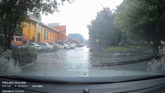 Тюмень 14.06.25 очередной ливень