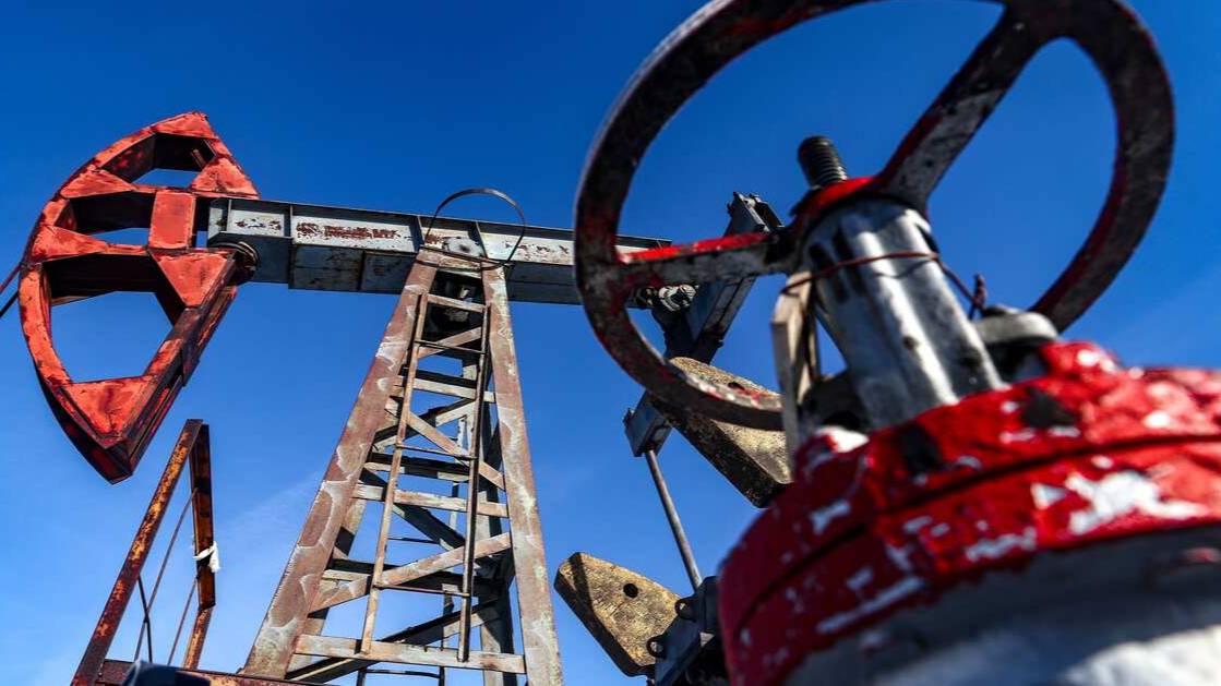 Bloomberg: США выступили против снижения потолка цен на российскую нефть