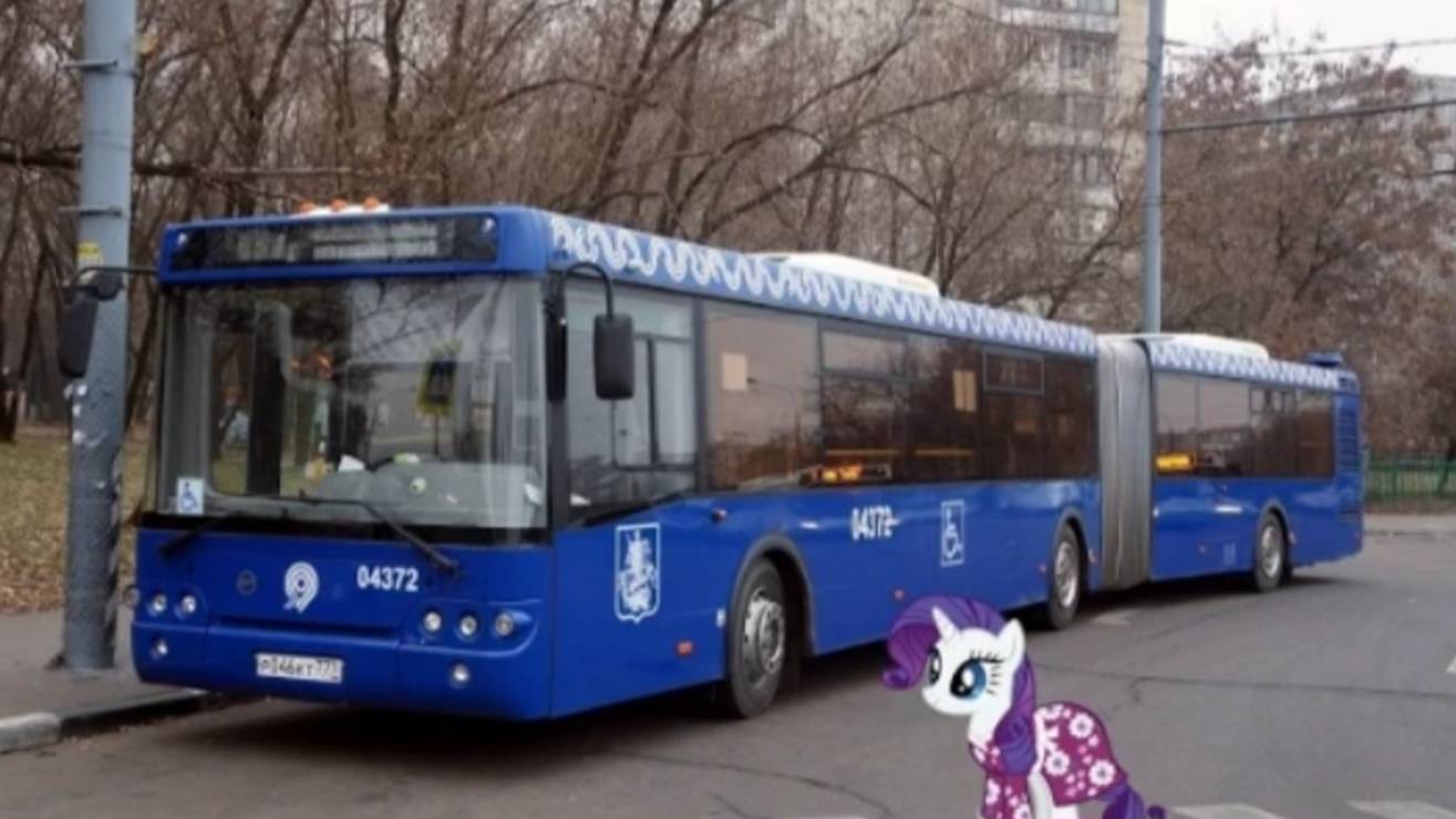 Поездка на автобусе ЛиАЗ-6213.22 № 04372 (040395) Маршрут № 821 Москва.
