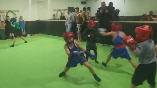 Моисеев Дима. спаринги в Бахчисарае. команда "PRIDE". 19.03.2022._