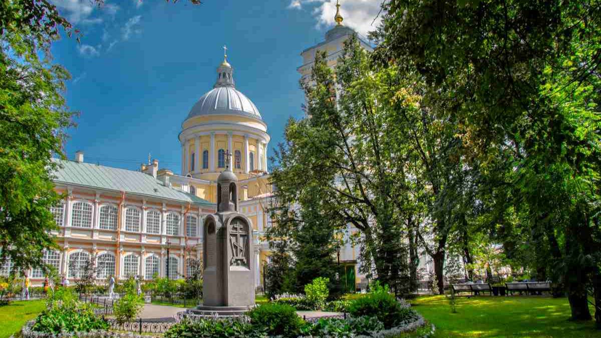 Свято-Троицкая Александро-Невская Лавра