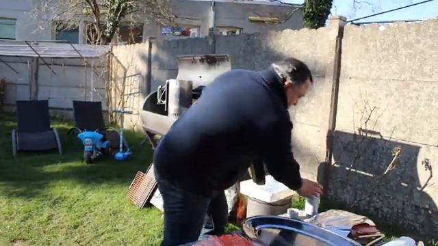 Жарим пятикилограммовую  семгу на мангале. Рецепт от Жоржа