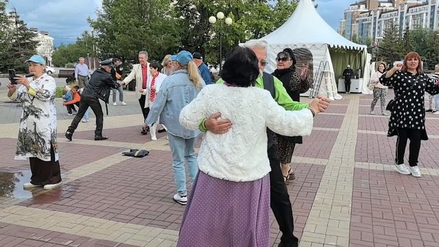 Дискотека начинается... 13.06.25...
