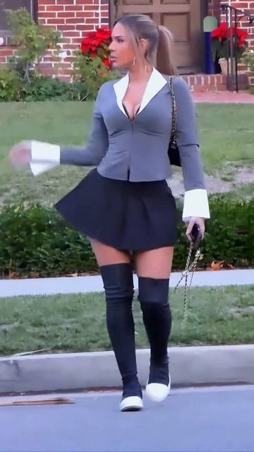 lc1jlWRgkZM - Beautiful Street Fashion Outfits Style #shorts