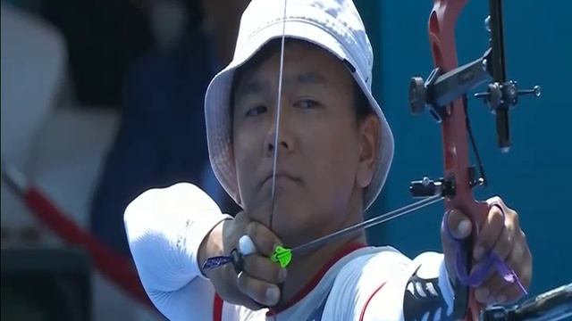 Буянто Цырендоржиев - Аддиса Батиста (Франция) - полуфинал 3 этапа Кубка мира по стрельбе из лука.