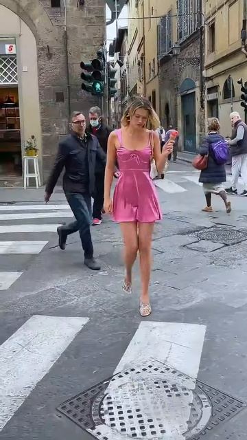 ryCn0UA0zfY - Beautiful Street Fashion Outfits Style #shorts