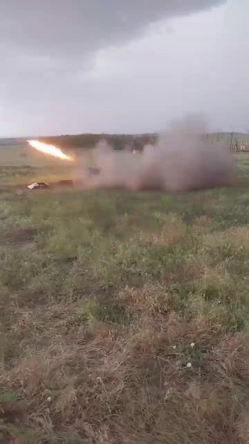🇷🇺🇰🇵 Ещё одна корейская РСЗО на вооружении Русской армии !!!