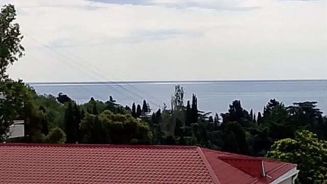 Из номера с балкона вид на море  14.06.25