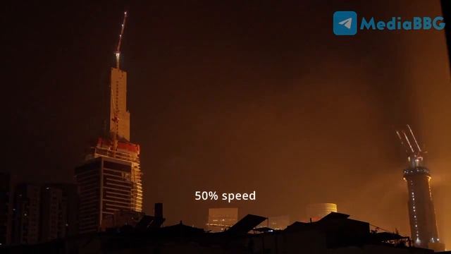 Замедленная съемка высокого качества с взрывной волной в Тель-Авиве.