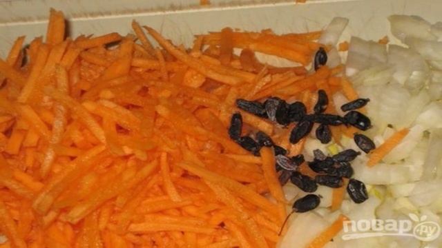 Чечевица с рисом, грибами и морковью