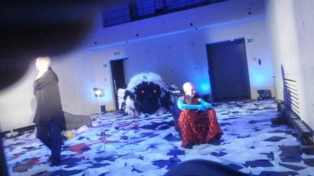 VID_20250520_213257.mp4.20.05.25.Электротеатр.Служанки бульвара Сансет.Реж.  Коренев.