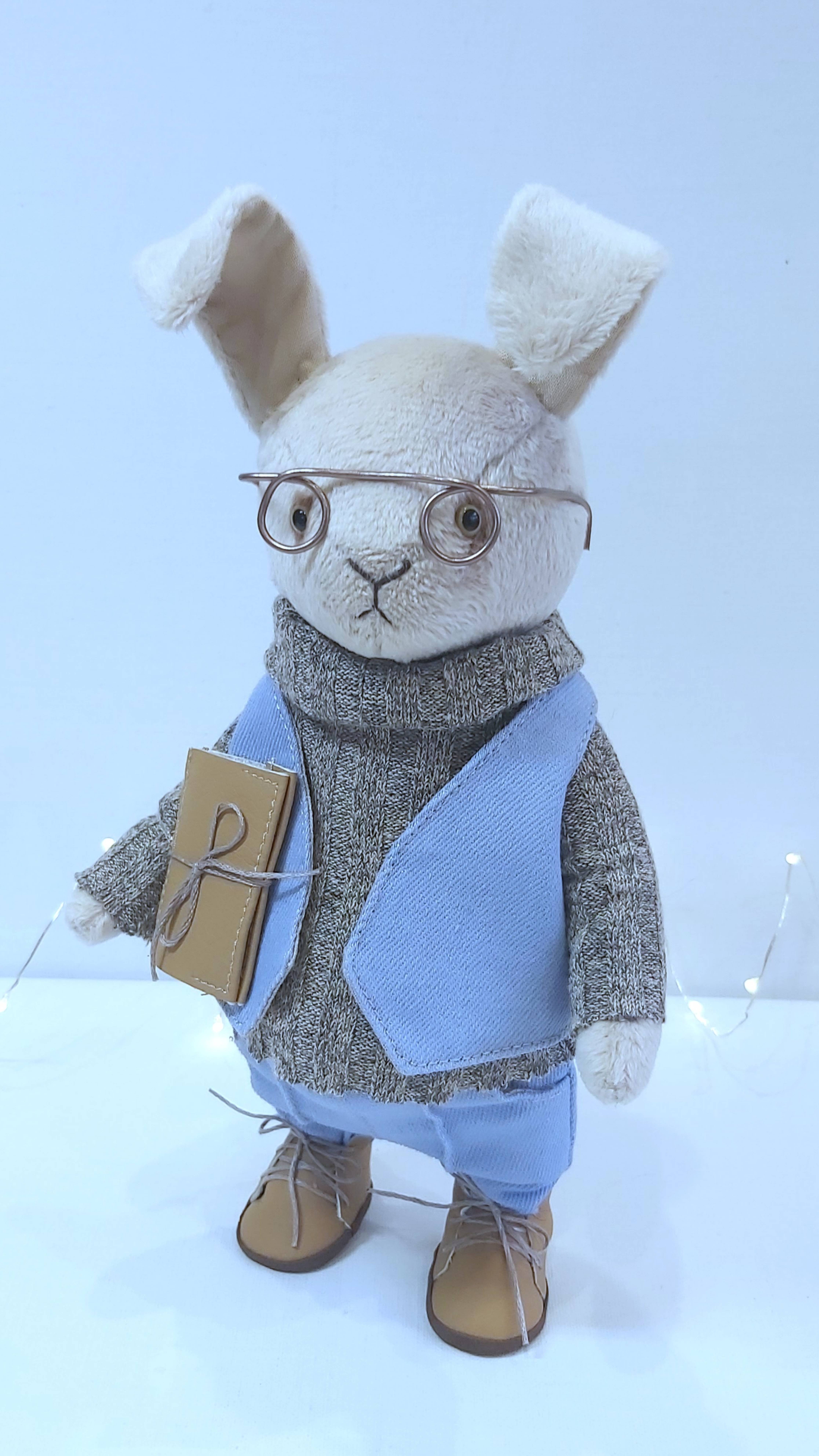 Винтажная игрушка заяц  -  Аркадий Разумовский.