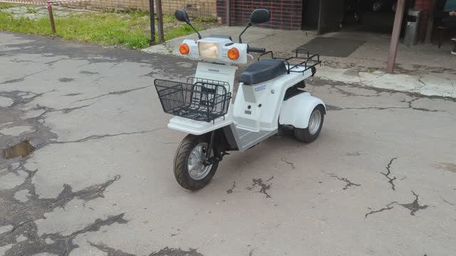Скутер Honda Gyro X TD02 (121HA11)