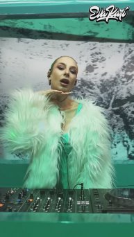 Интересный диджей на твоей вечеринке 💿🎚️💿 #evakari #djevakari #housemusic #techhousemusic