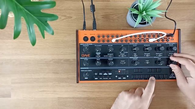 Behringer Crave Tutorial | Generating Endless and Unique Ideas & Melodies