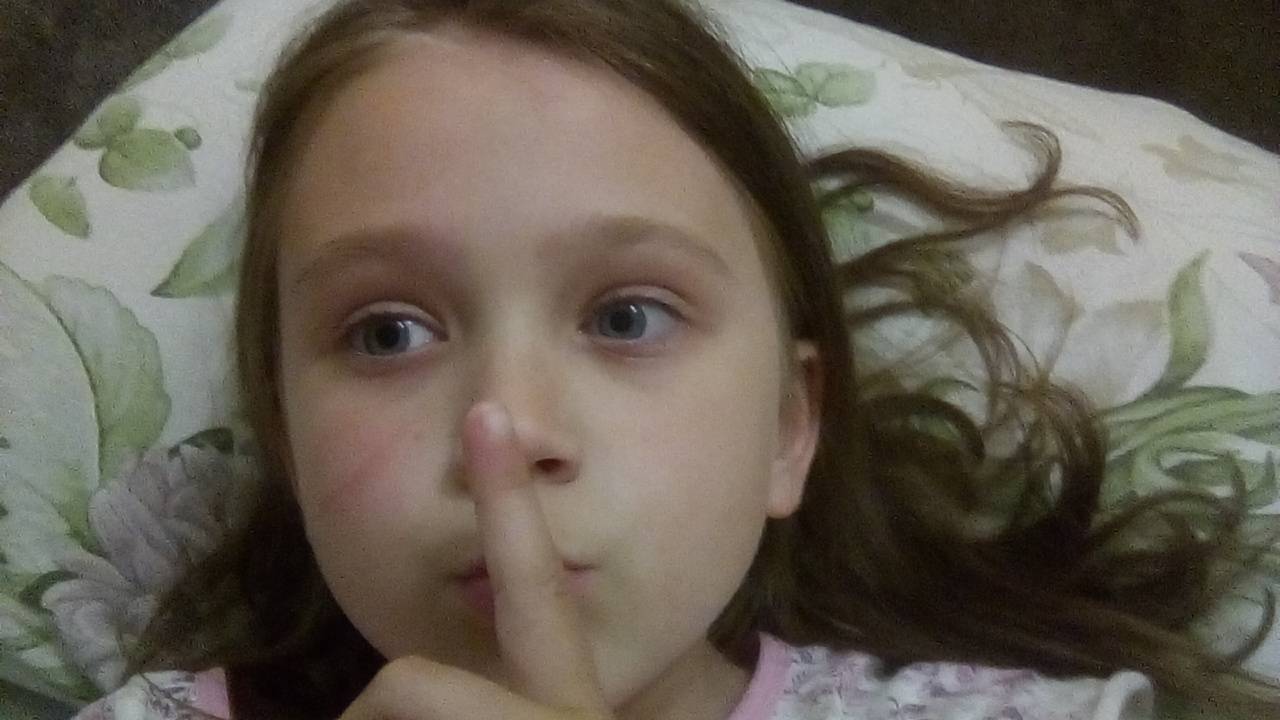 я просидела неделю в секретной комнате 1!!!!!!
