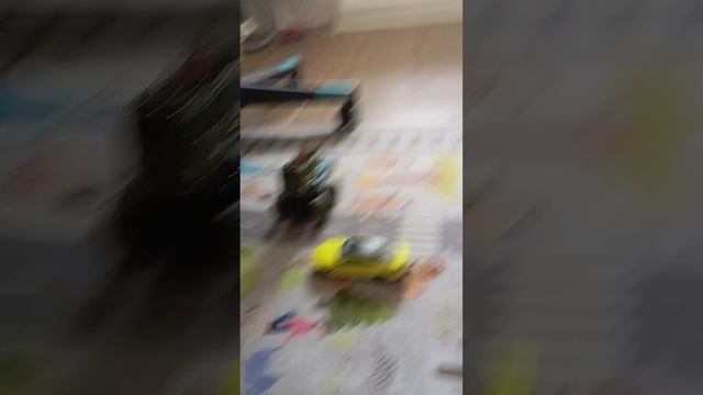 аварии с игрушечными машинками(часть 3)