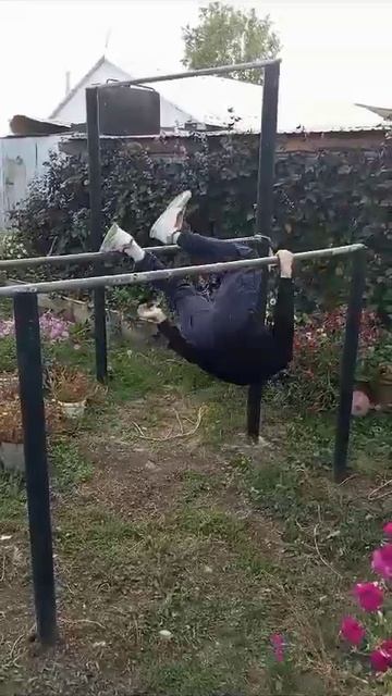 Трюки и подтягивания.