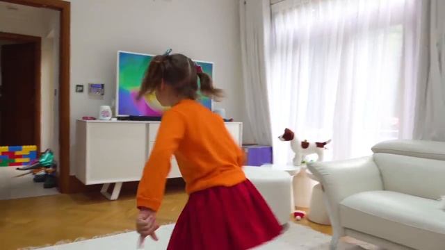 Мистер Макс • Mister Max - Кэти и голодный Макс под кроватью