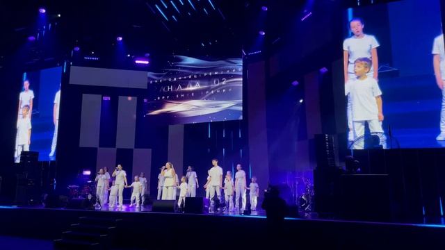 Вокальная школа «Если хочешь-пой!» гимн "Подними Глаза»