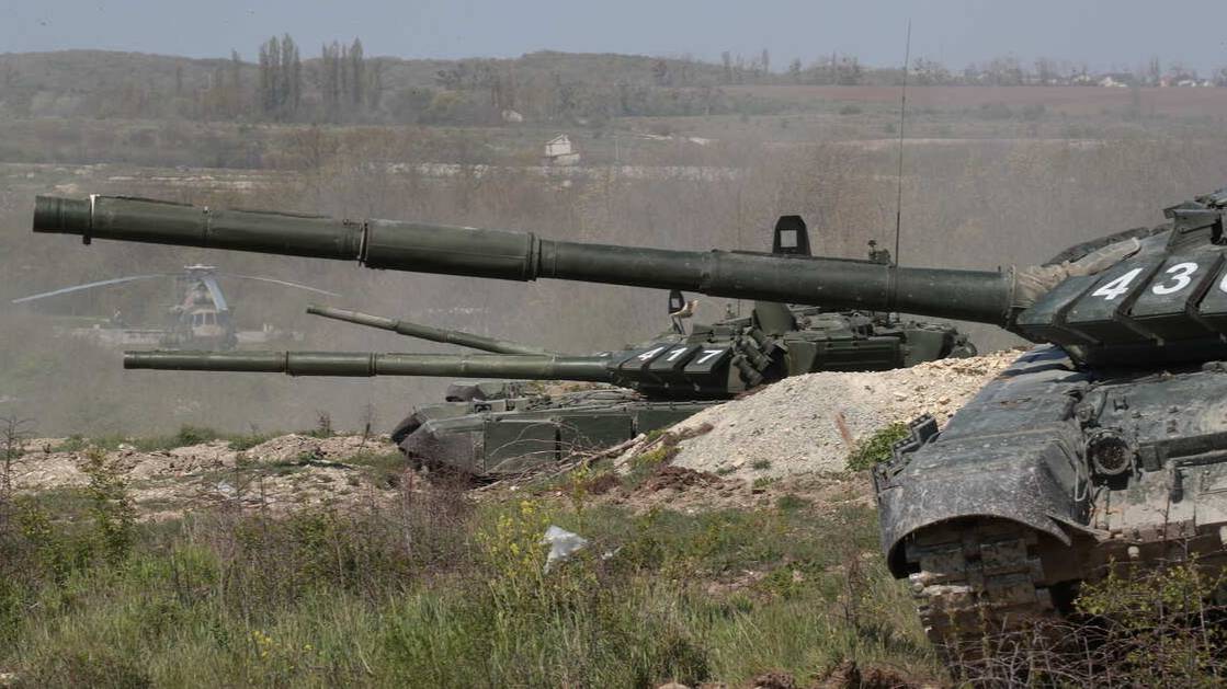 Танк Т-72 подорвал опорный пункт ВСУ на харьковском направлении