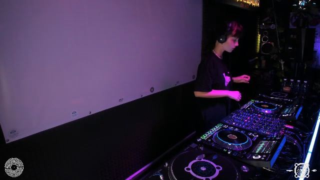 “ЛАМПА” @ CLUBok