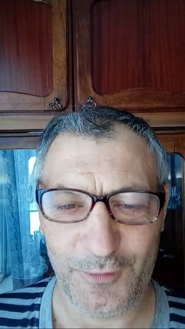 супер анекдот(((( каждые полчаса....я жеююю,,,))))))