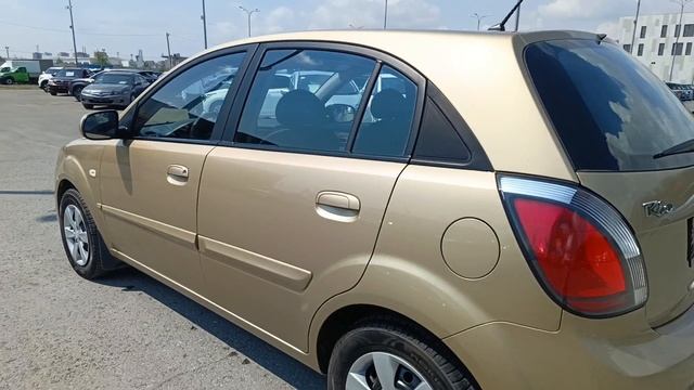 Kia Rio 1.4 л Бензин АКПП (97 л.с.) 2010