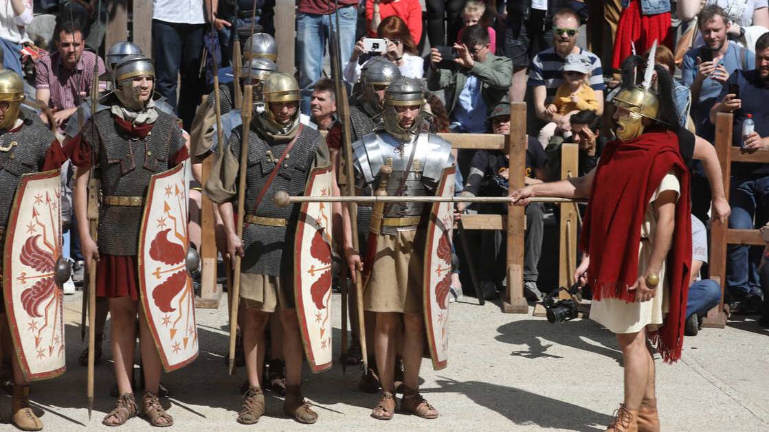 Москвичей пригласили на окружные площадки фестиваля "Времена и эпохи"
