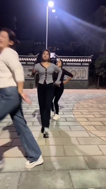 Клип @douyinvideo