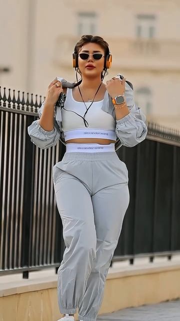 epefOG3Om6k - Gorgeous model in fancy tight pants street style fashion #fashion  #style #outfit #sho