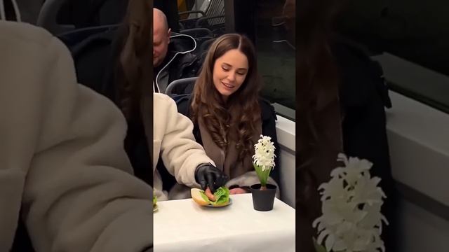 Знакомство в траспорте