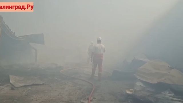 Последствия израильского удара по автомобильному заводу в иранском Боруджерде — груды металла