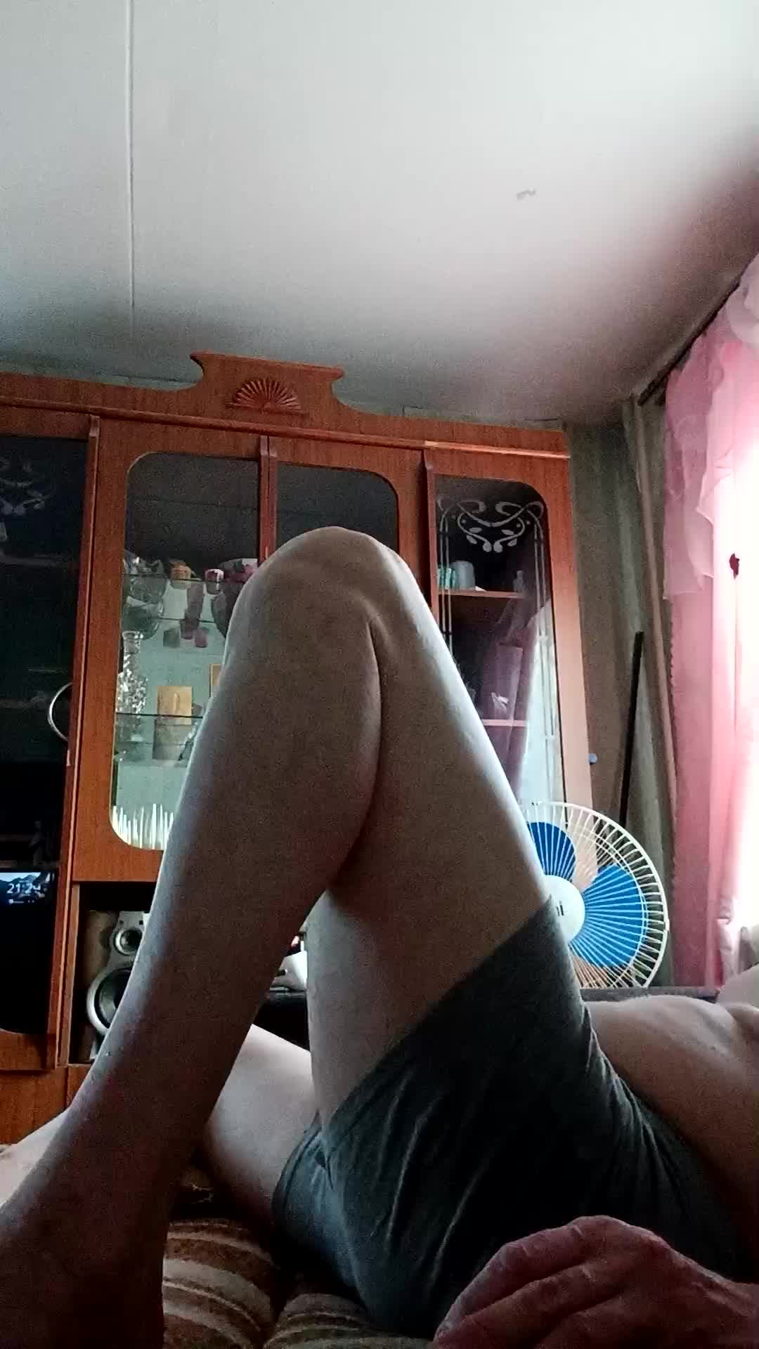 секс перед сном 18+