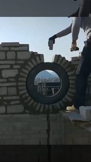Круглое окно