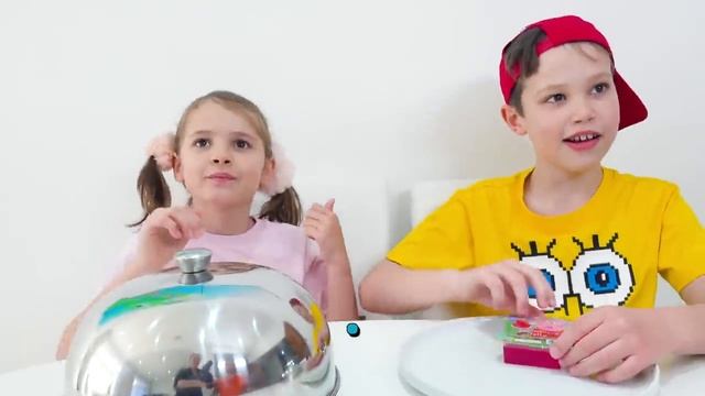 Мистер Макс • Mister Max - Мороженое или настоящее челлендж от Макс и Катя