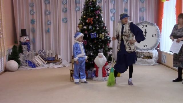 Новогодний утренник "Кастинг снегурочек" в подготовительной группе № 3