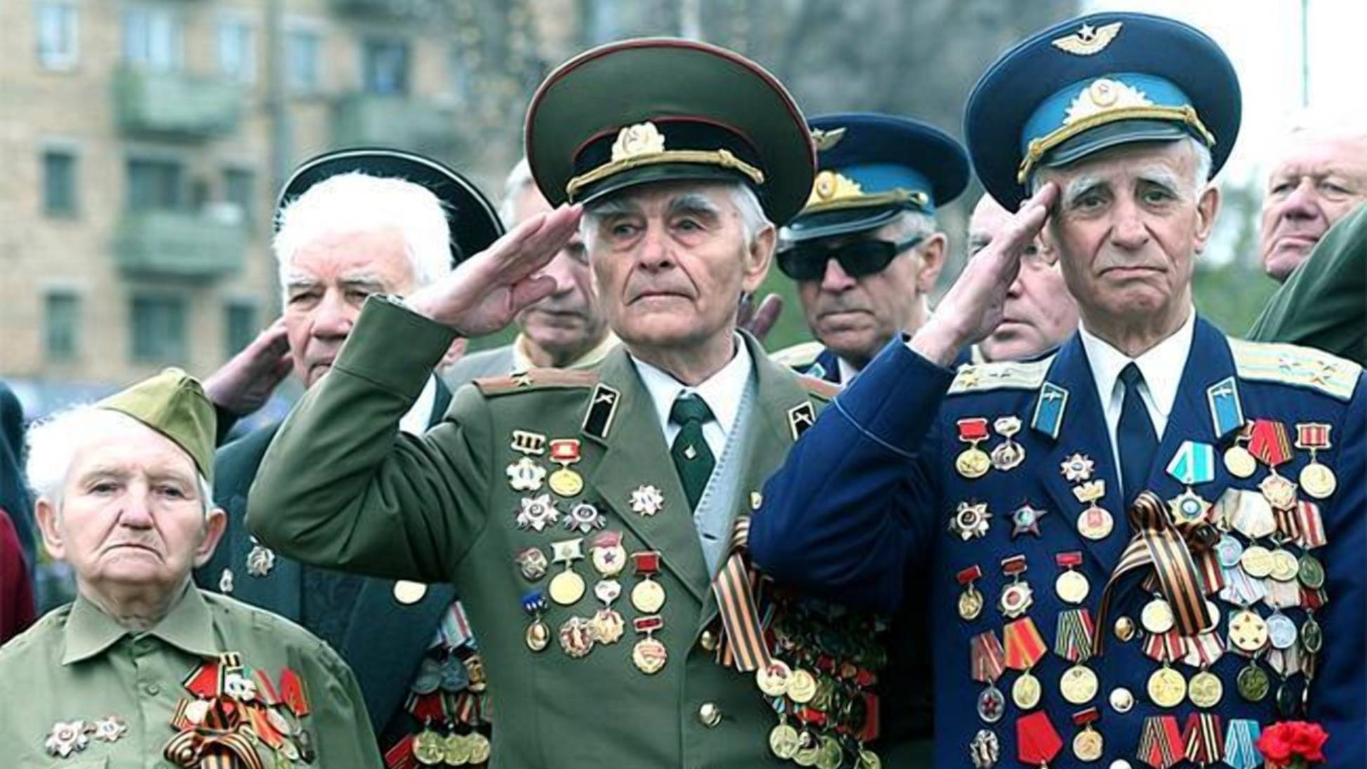 Зачем поэты пишут о Войне (Бессмертный полк)