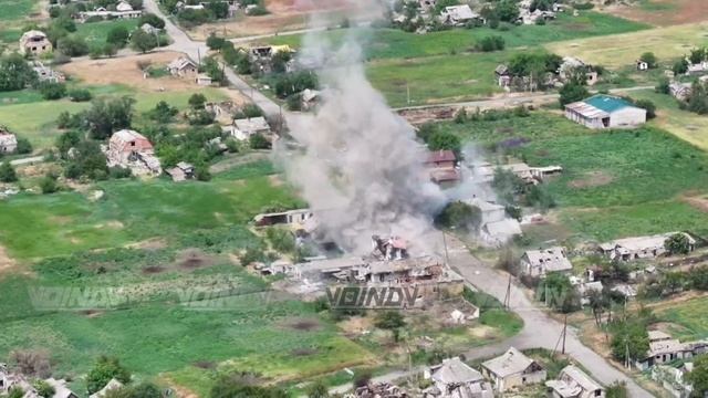 Артиллеристы и операторы FPV-дронов 36 общевойсковой армии в ночное время-  Уничтожены пять дрон...
