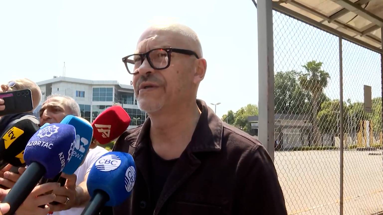 «Все живы и здоровы, все вот сейчас переходят границу»: Бондарчук — об эвакуации из Ирана