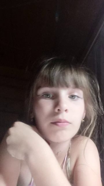 показала своё лицо на 1 подписчик