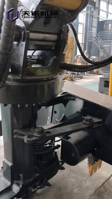 Ballast Blast Undercutter - Железнодорожное приспособление для железнодорожных экскаваторов.