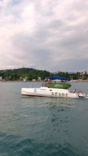 Катамаран лайт на ходу