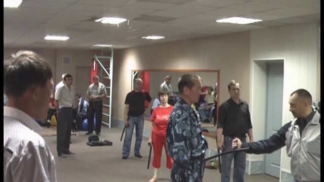 Применение и использование Палки Резиновой с боковой рукояткой - Тонфа (ПР-Т) 8